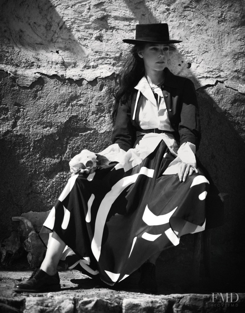 Kati Nescher featured in Queen Of The Desert, December 2016