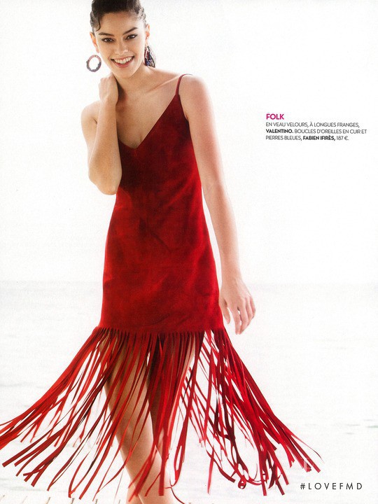 Elizabeth Salt featured in Robes Rouges, July 2015