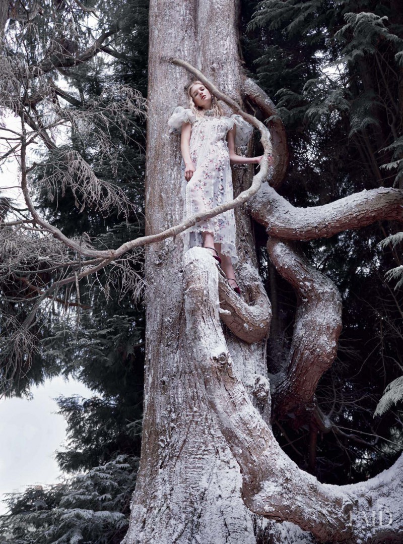 Nastya Sten featured in The Enchanted Forest, January 2017