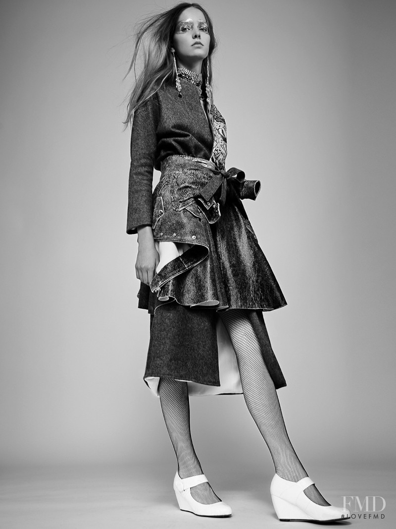 Louise Blondel in U Magazine with Louise Blondel - (ID:38398) - Fashion ...
