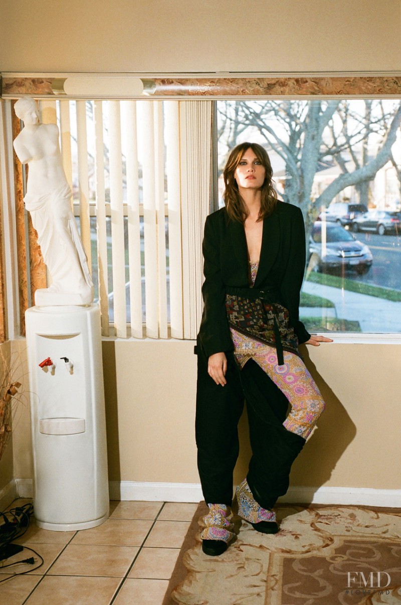 Masculin Féminin, February 2015