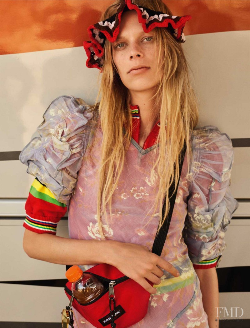 Lexi Boling featured in Moonrise Kingdom, January 2017