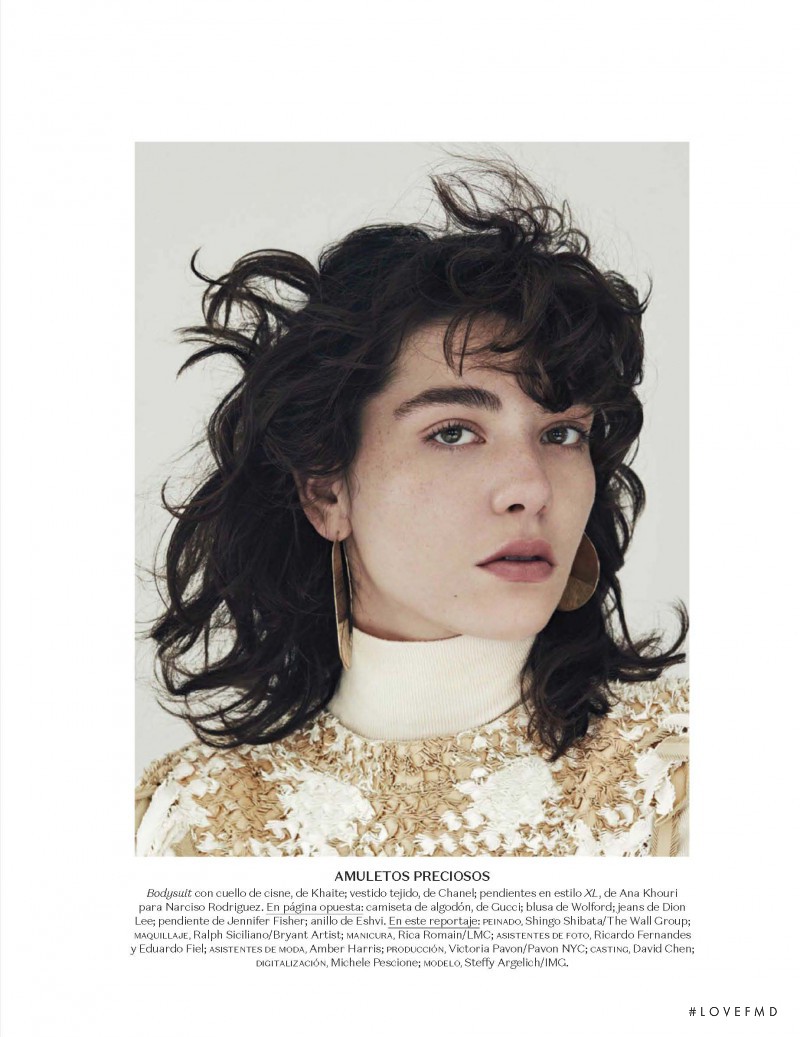 Steffy Argelich featured in Punto Neutro, December 2016