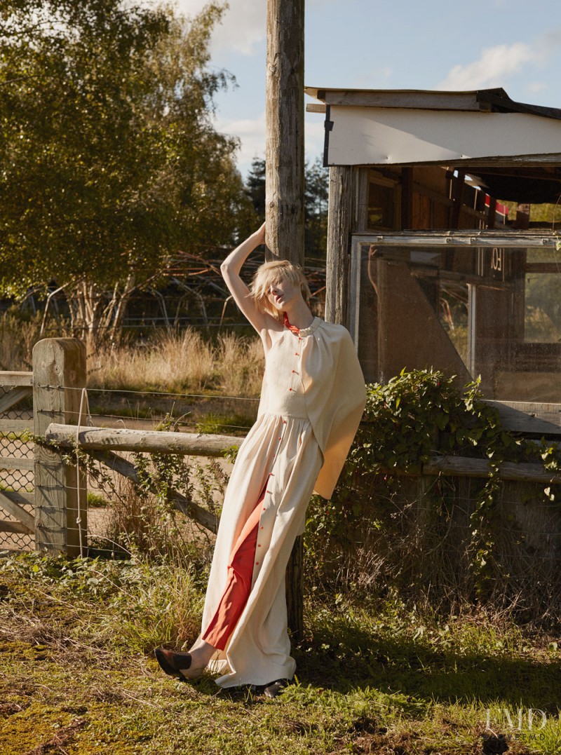 Elizabeth Debicki, January 2017