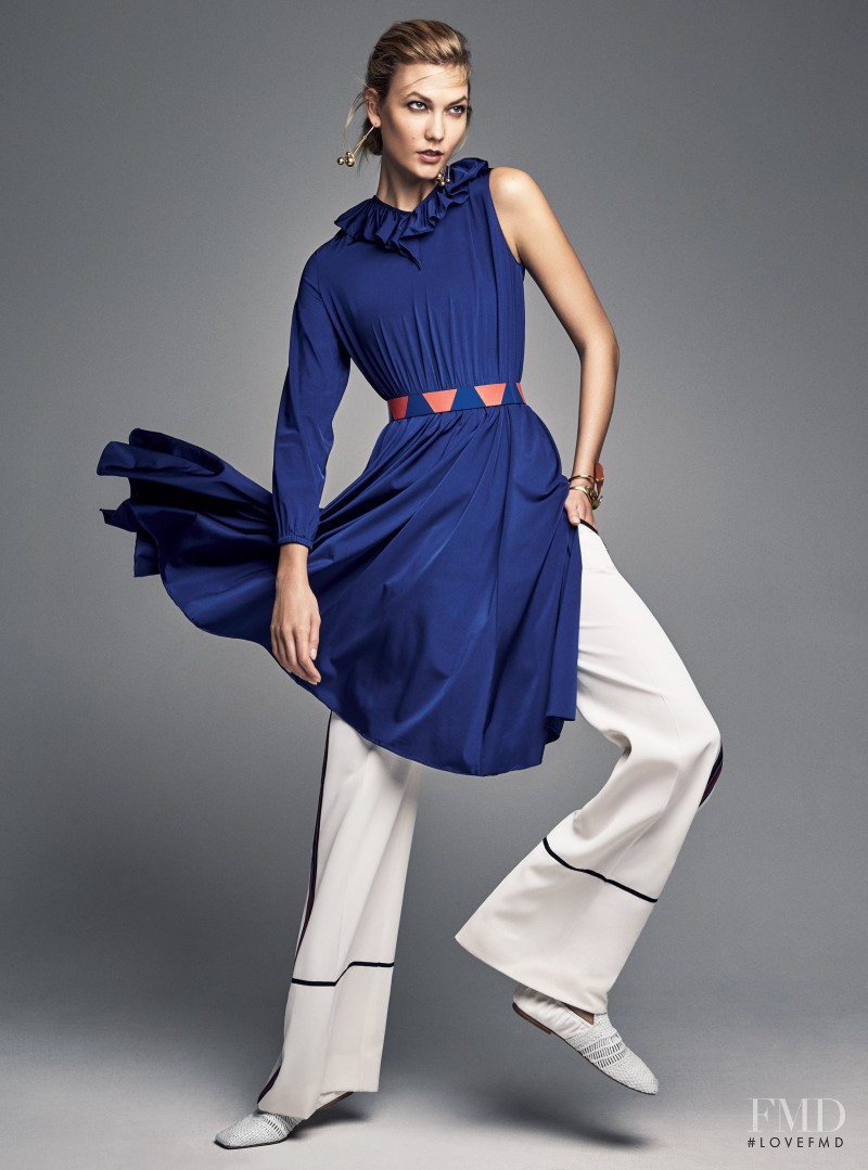 Karlie Kloss featured in Pants On Fire, January 2017
