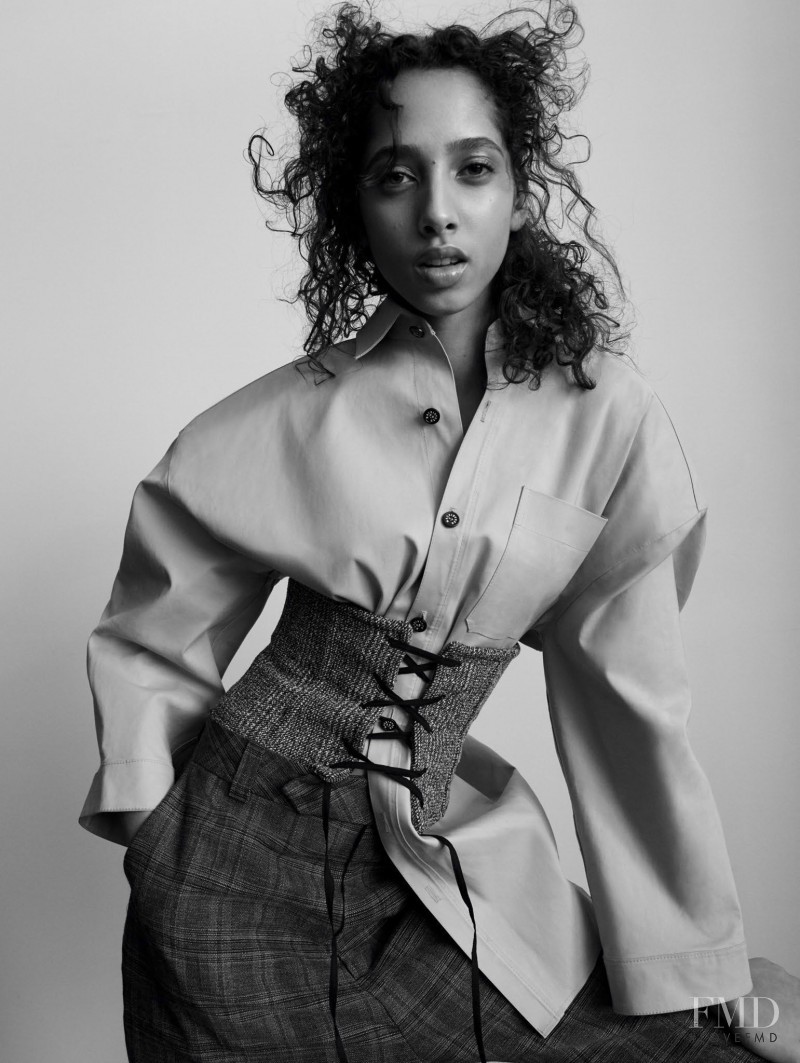 Yasmin Wijnaldum featured in Caught In A Cinch, January 2017