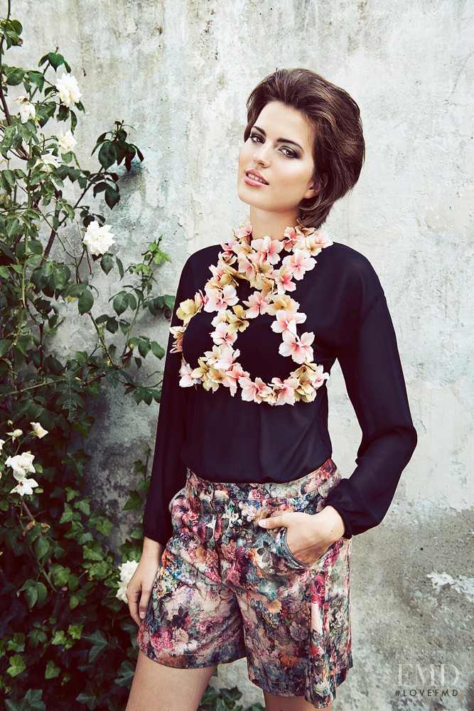 Alina Preiss featured in Bloomy Darlings, August 2014