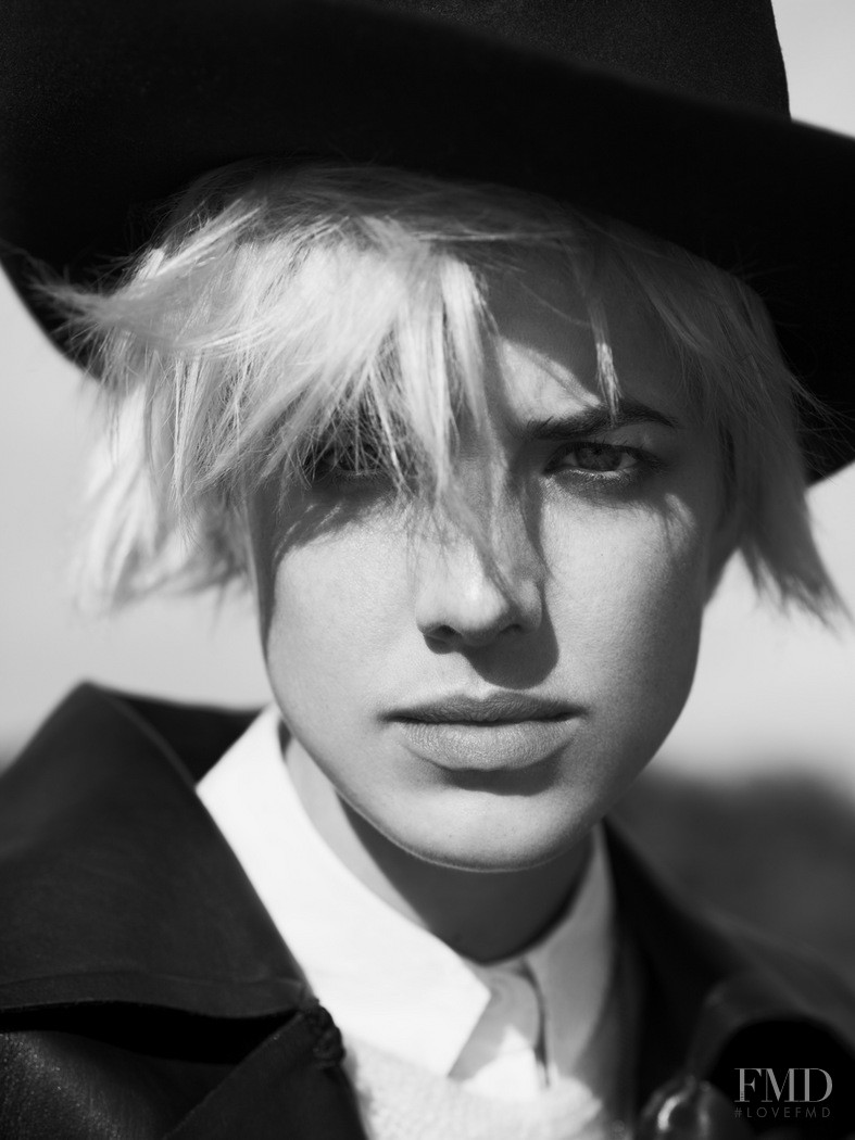 Agyness Deyn featured in Great Deyn, December 2011