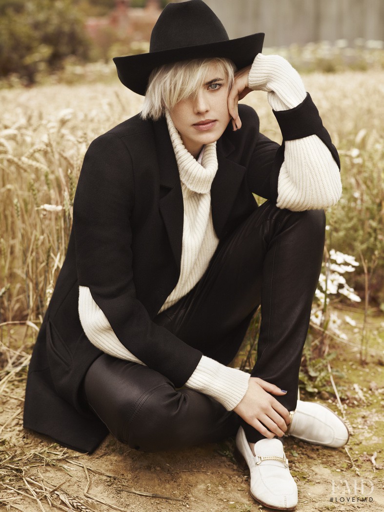 Agyness Deyn featured in Great Deyn, December 2011