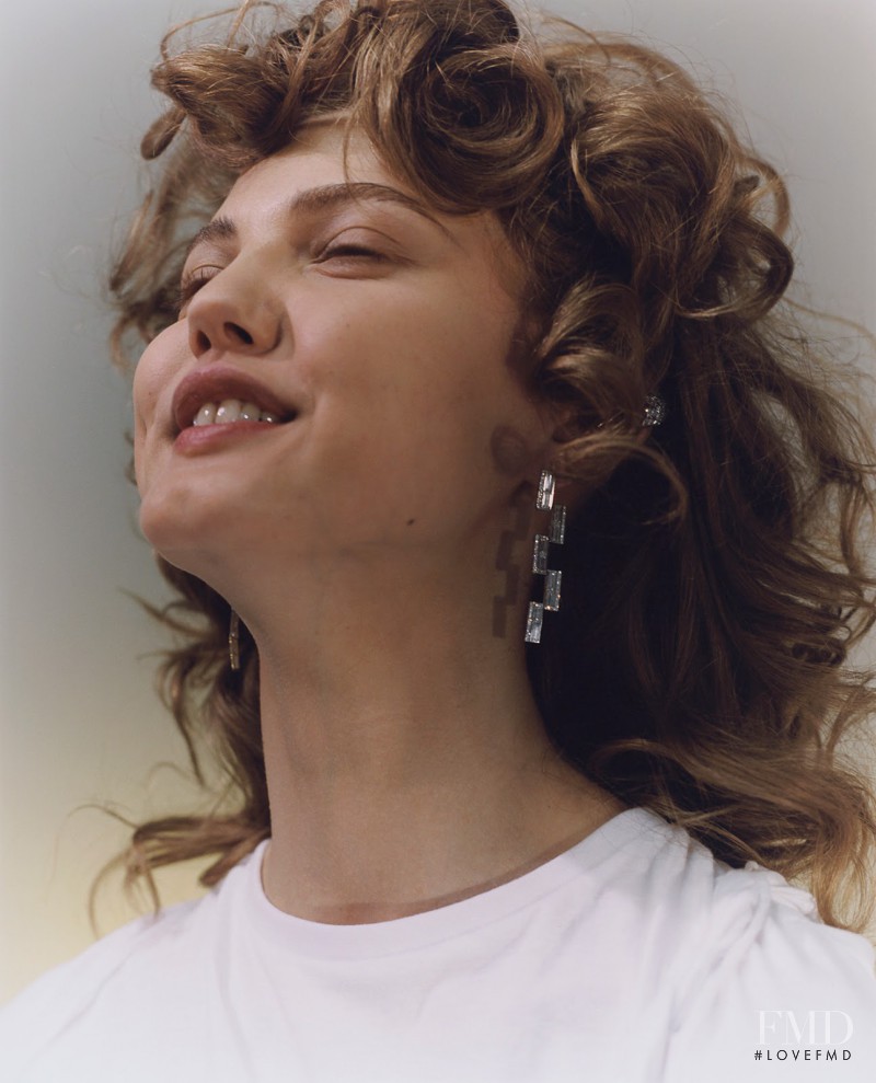 Lindsey Wixson featured in Lindsey Wixson, September 2015