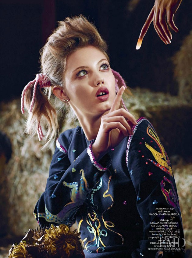 Lindsey Wixson featured in E.T. A Tale Of Friendship And Loss, February 2014