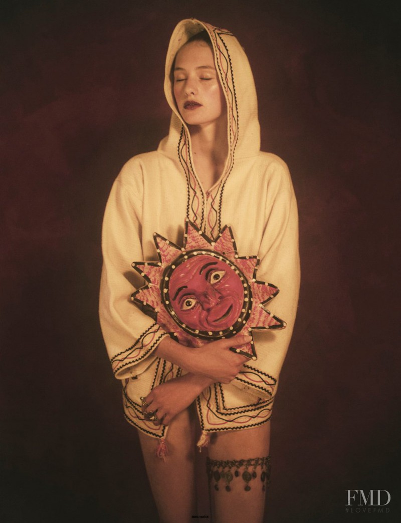 Sanne Vloet featured in The Little Ethnic Circus, October 2012