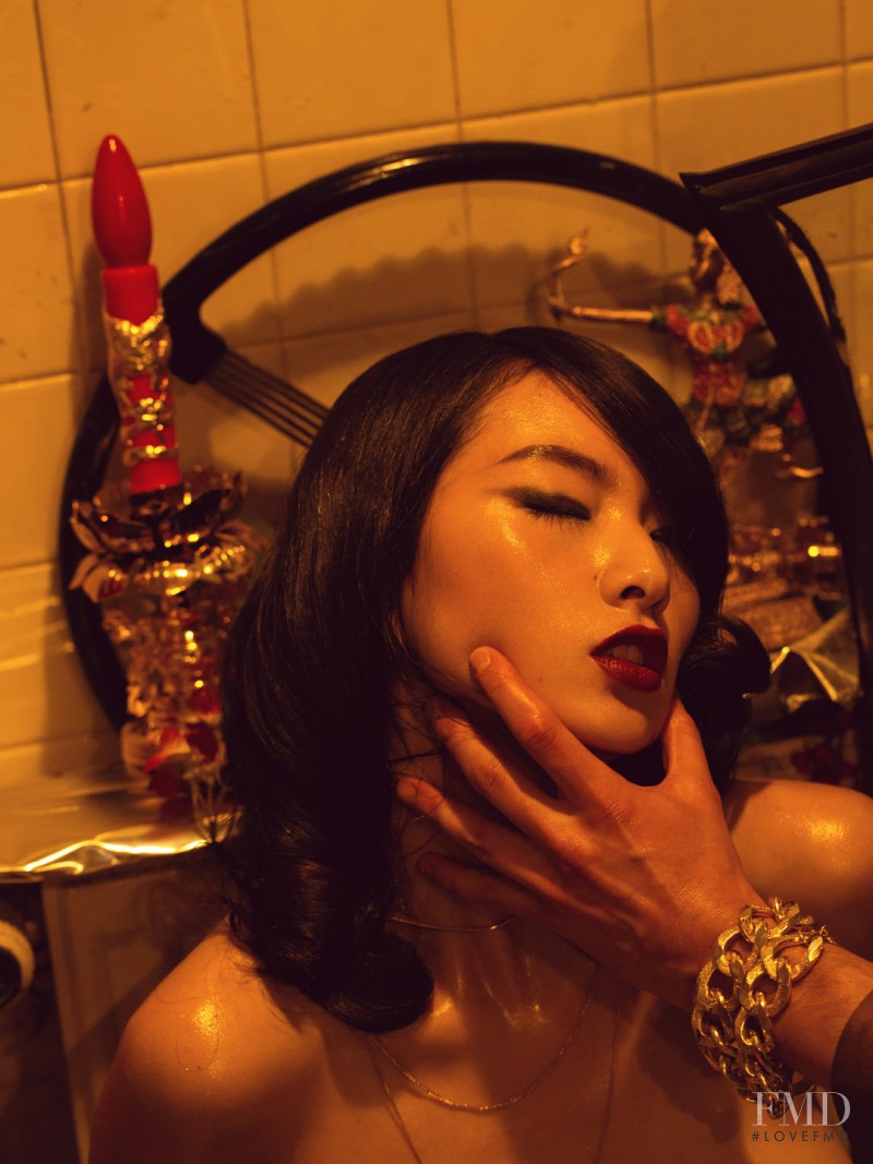 Ling Yue Zhang featured in Dangerous Liaisons, February 2014