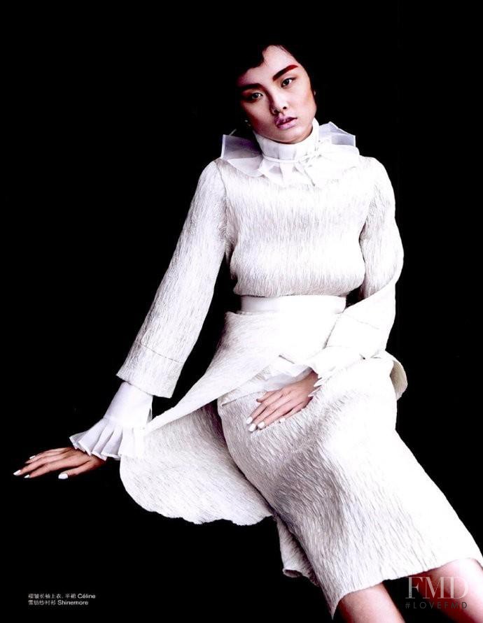 Ling Yue Zhang featured in White World, July 2014