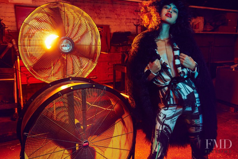 Luz Pavon featured in Luz Pavon, November 2016