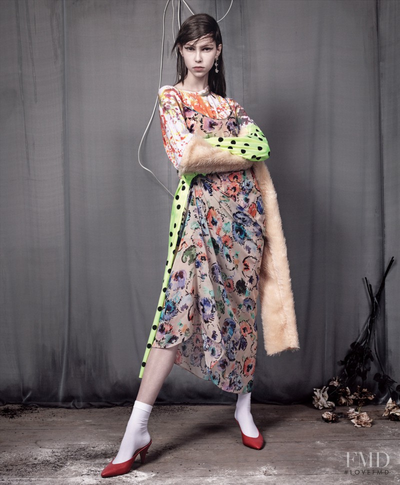 Lorena Maraschi featured in Dress The Part, August 2016