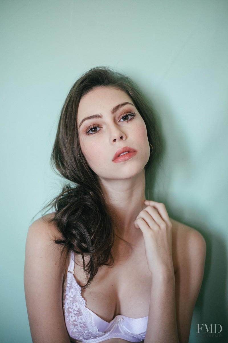 Lorena Maraschi featured in Lorena Maraschi, November 2014