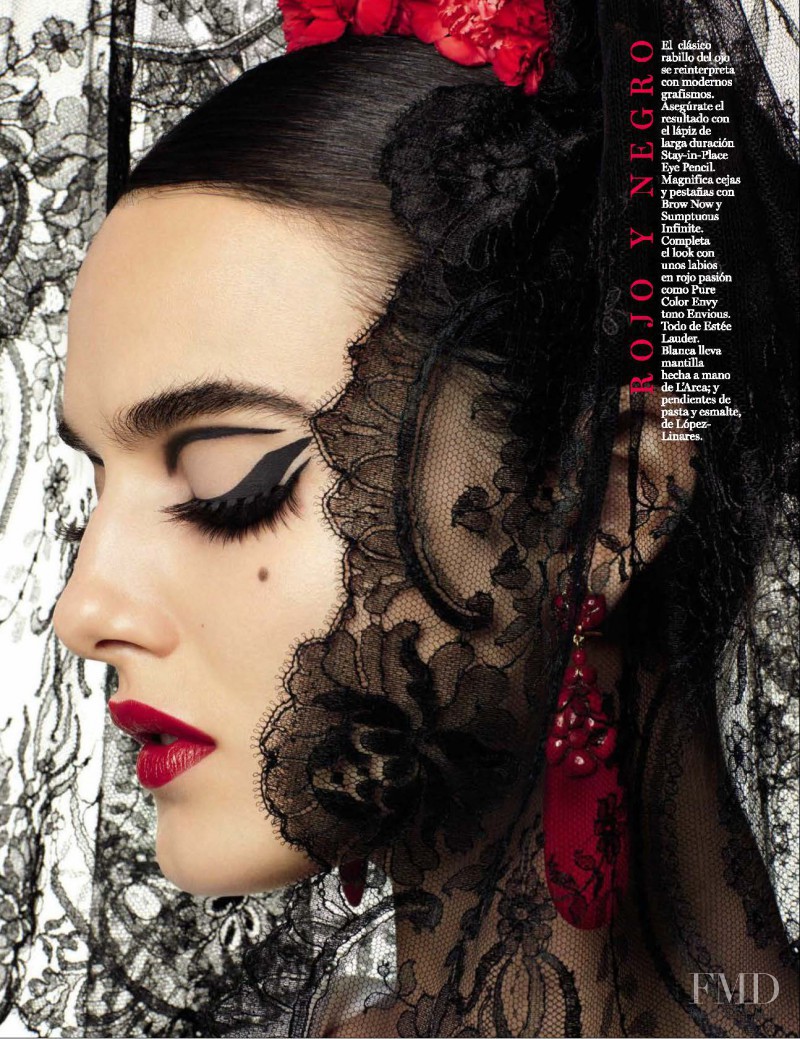 Blanca Padilla featured in Con duende, March 2017