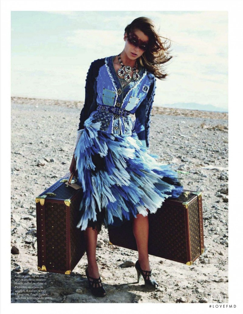 Daria Werbowy featured in Marc Jacobs Paris Gagné, February 2012