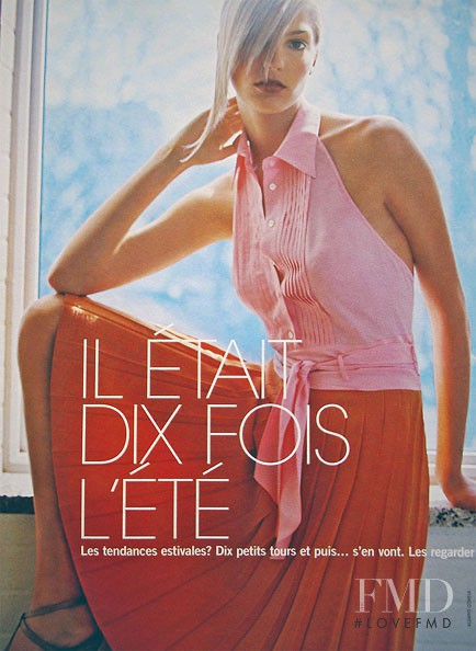 Daria Werbowy featured in Il Ã©tait dix fois l\'Ã©tÃ©, August 2001