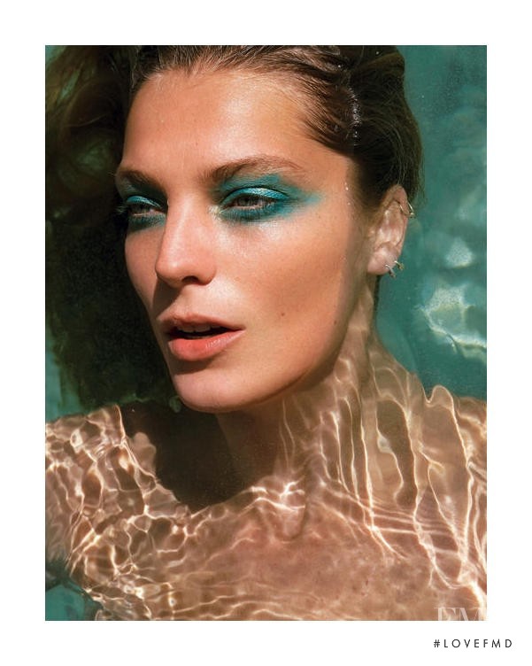 Daria Werbowy featured in Special Beaute, April 2011
