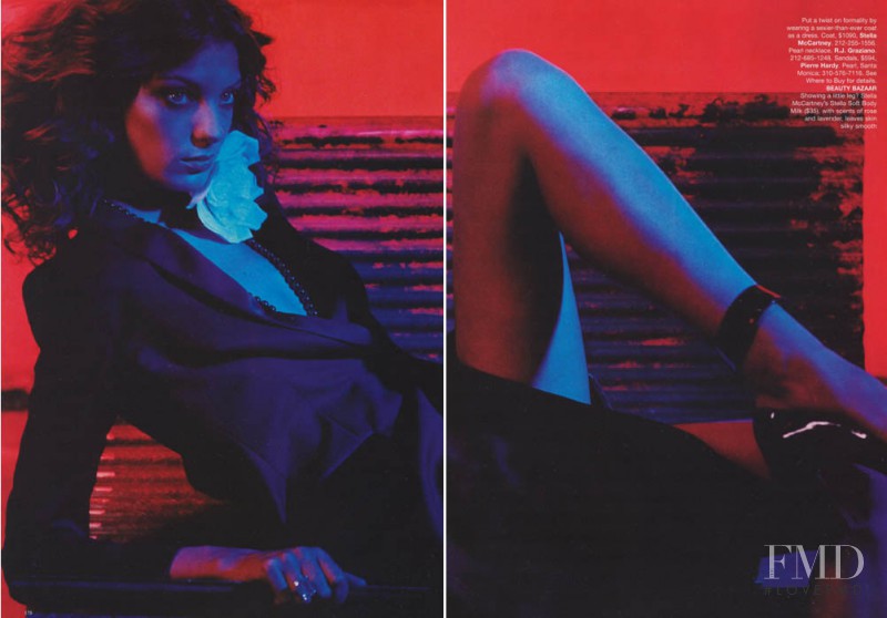Daria Werbowy featured in The Tuxedo\'s New Twist, December 2003