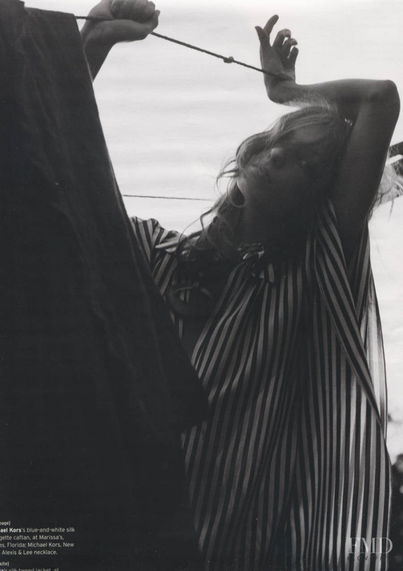 Daria Werbowy featured in Relax, December 2003