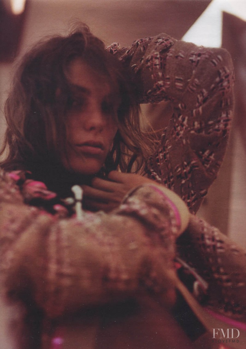 Daria Werbowy featured in Relax, December 2003