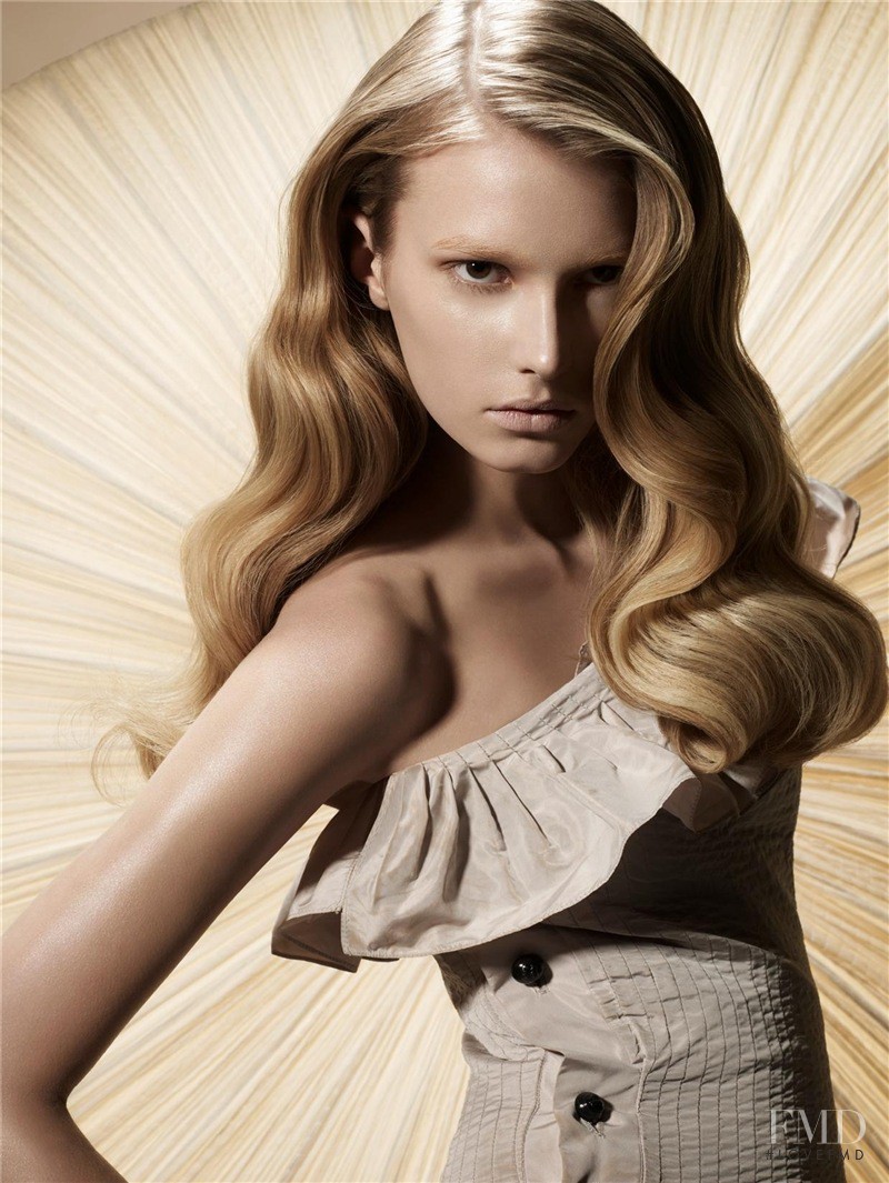 Sigrid Agren featured in L\'Age d\'Or, February 2009