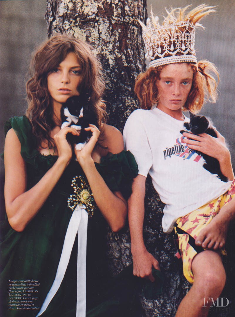 Daria Werbowy featured in Play Couture, November 2004