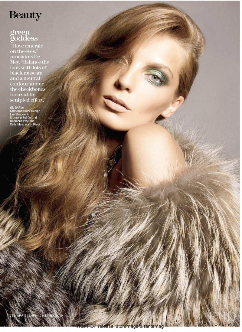 Daria Werbowy featured in Everything is Illuminated, December 2010