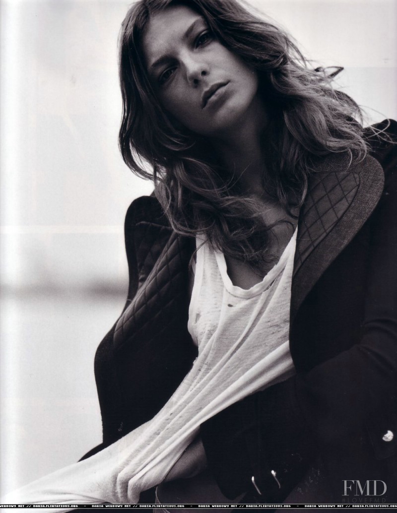 Daria Werbowy featured in V Love Daria, September 2005