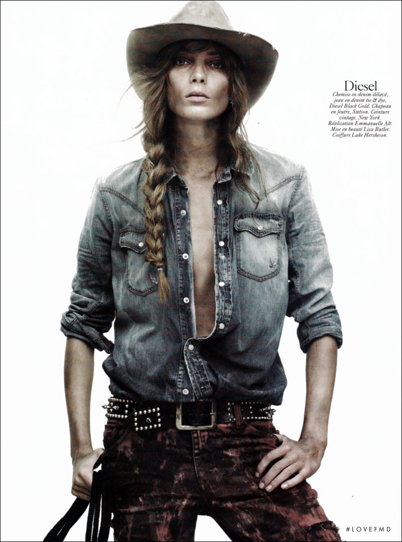 Daria Werbowy featured in L\'Hiver avant l\'hiver, August 2010