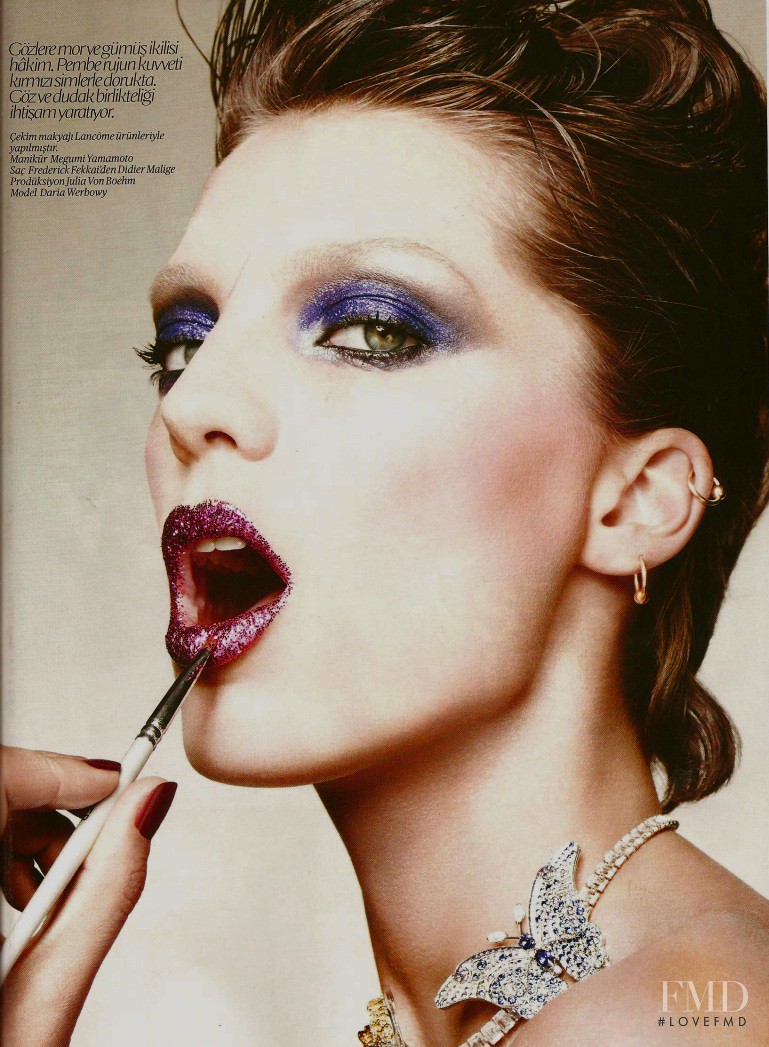 Daria Werbowy featured in Beauty, July 2010