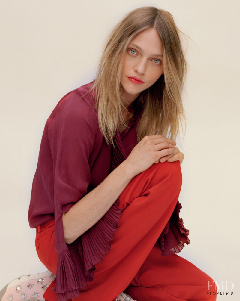 Sasha Pivovarova featured in Sasha Pivovarova, September 2015