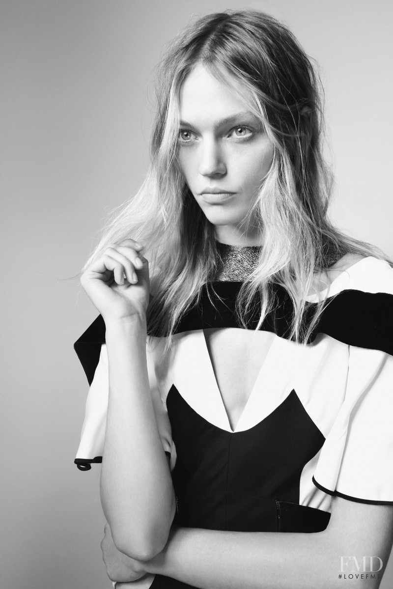 Sasha Pivovarova featured in Sasha Pivovarova, September 2014