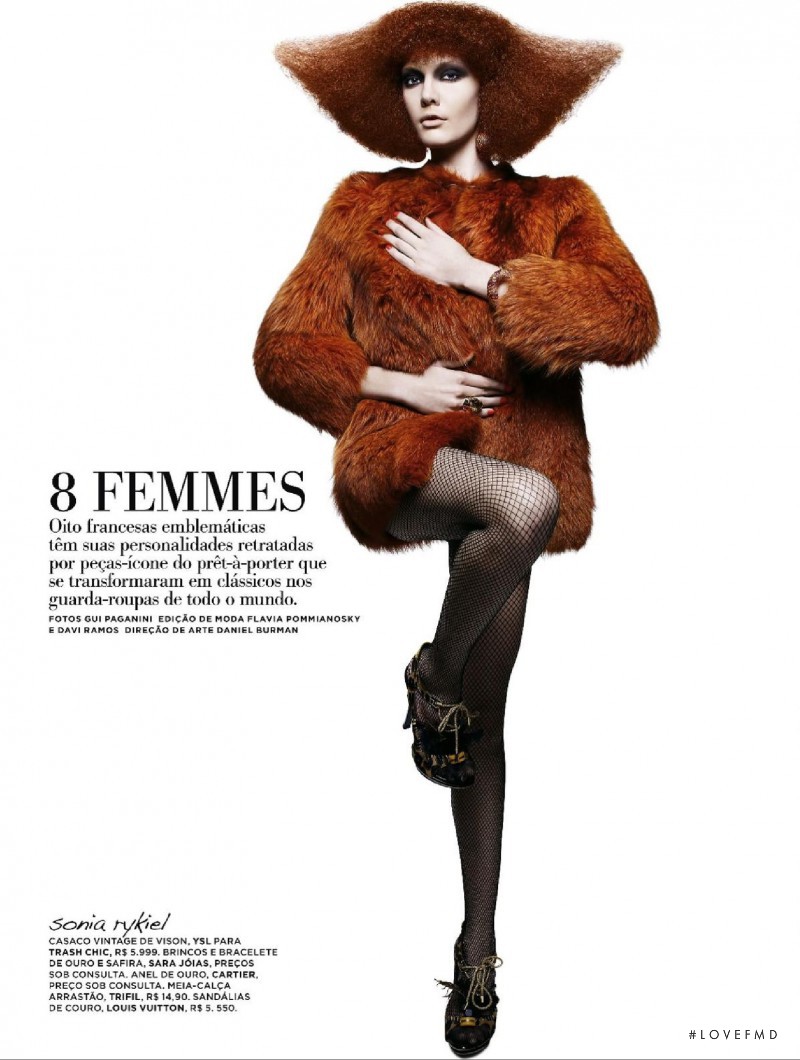 Luana Teifke featured in 8 Femmes, June 2009