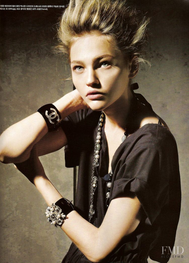 Sasha Pivovarova featured in Adorable Sasha, September 2006