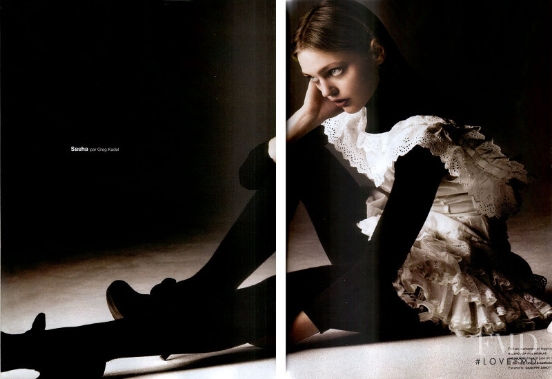 Sasha Pivovarova featured in Sasha Pivovarova, May 2006