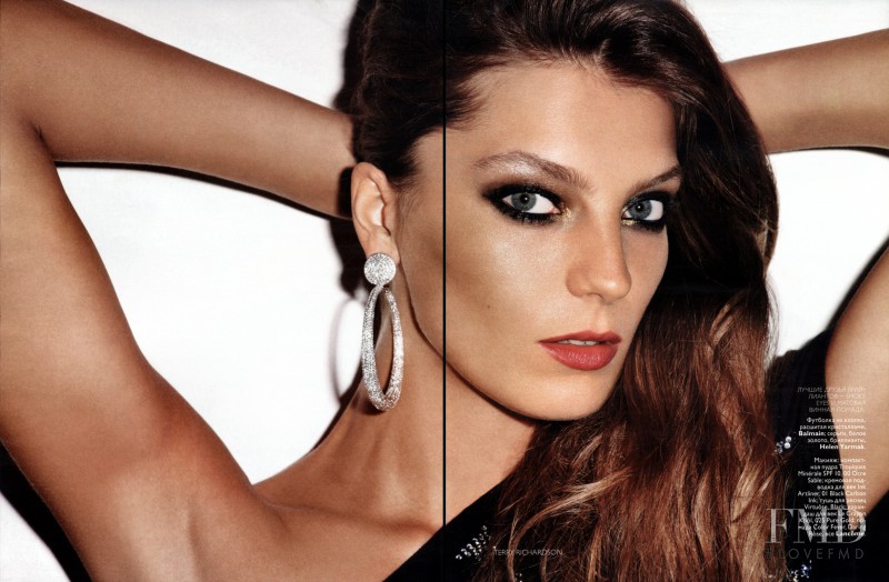 Daria Werbowy featured in International, December 2009