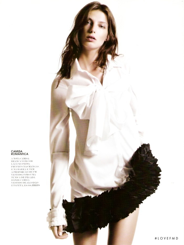 Daria Werbowy featured in Glamour Descontraído, May 2008