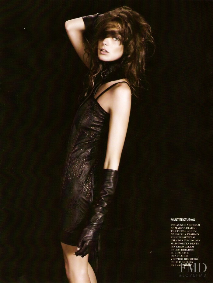 Daria Werbowy featured in Glamour Descontraído, May 2008