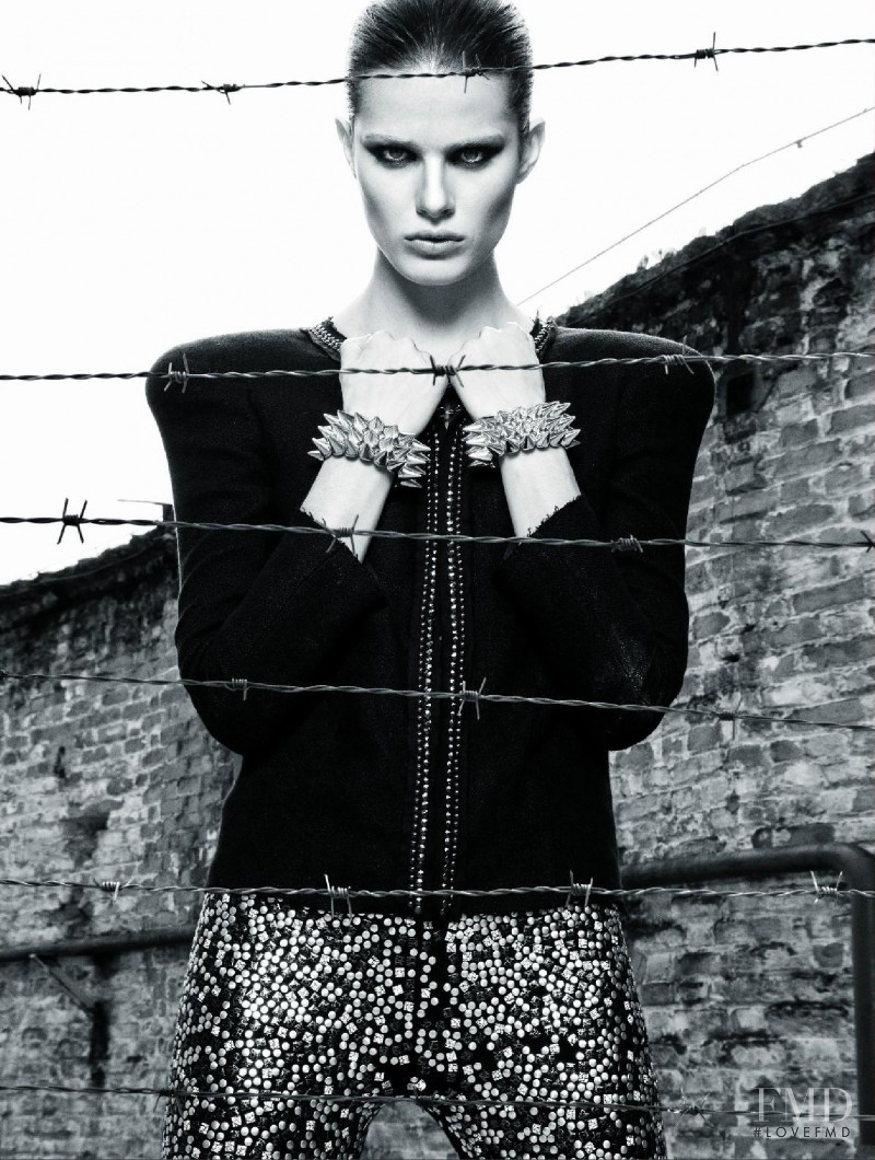 Isabeli Fontana featured in Highlights, May 2009