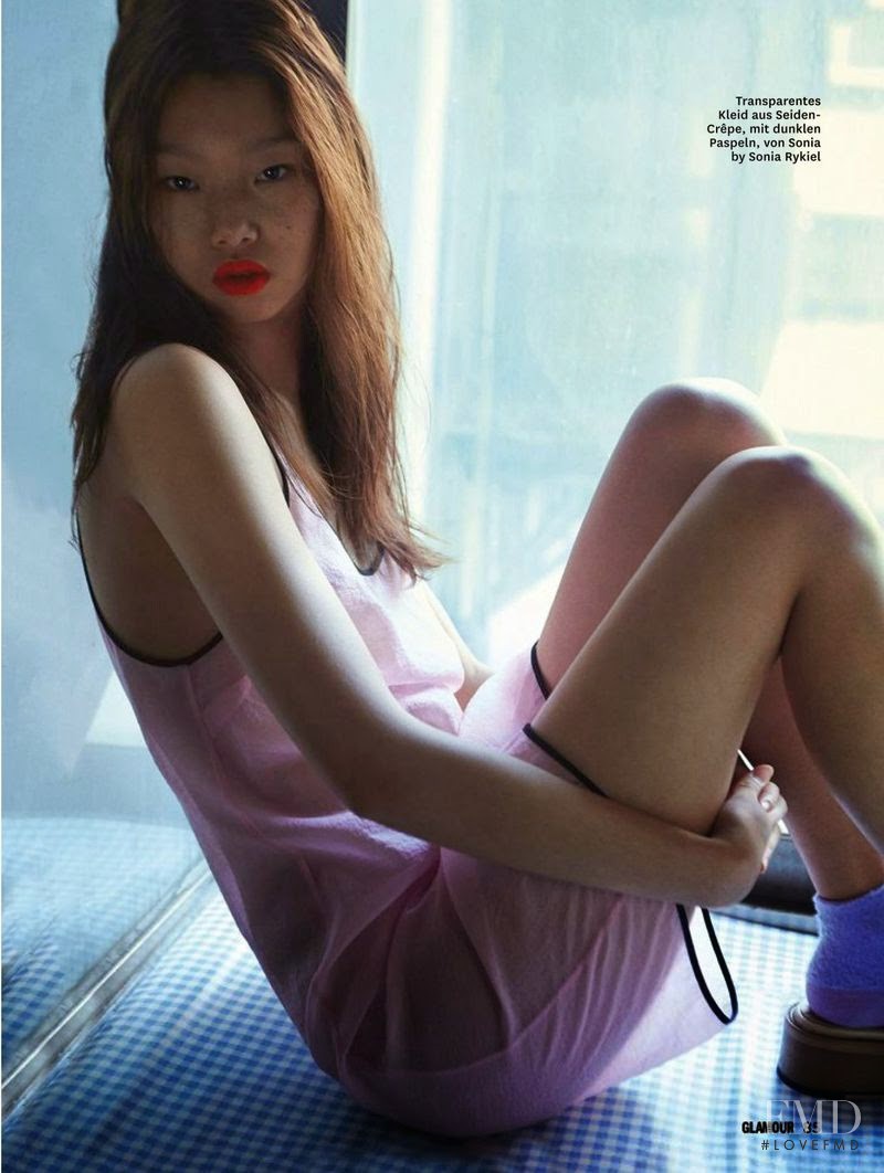 Yoon Young Bae featured in Echt Gross Geworden, April 2015