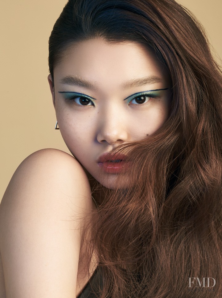 Yoon Young Bae featured in Beauty, April 2016
