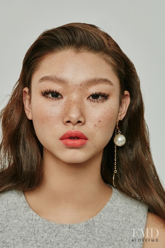 Yoon Young Bae featured in Beauty, January 2016