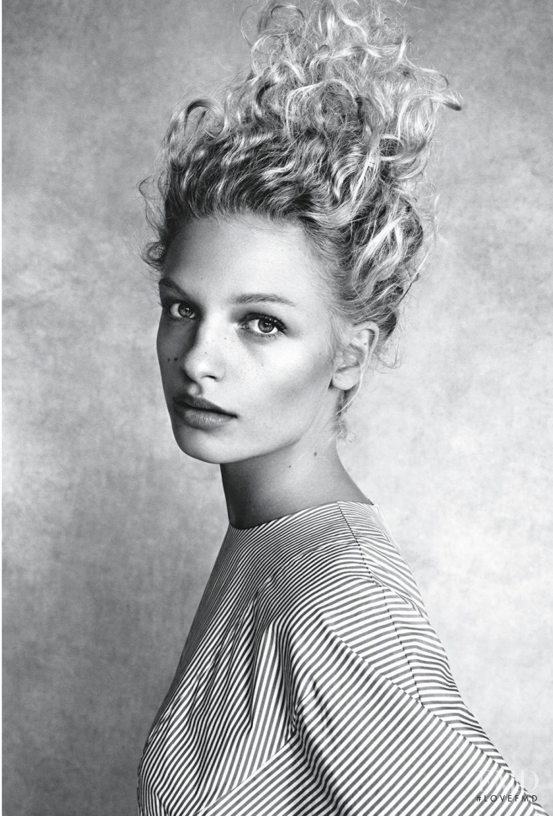 Frederikke Sofie Falbe-Hansen featured in Dial It Up/Big Chic, October 2016