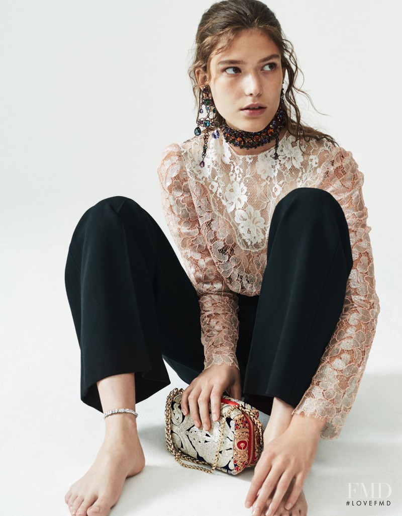 Zuzu Tadeushuk featured in Menu Of Desires, September 2016