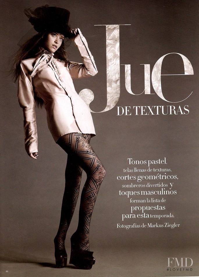 Ana Girault featured in Juego de Texturas, November 2008