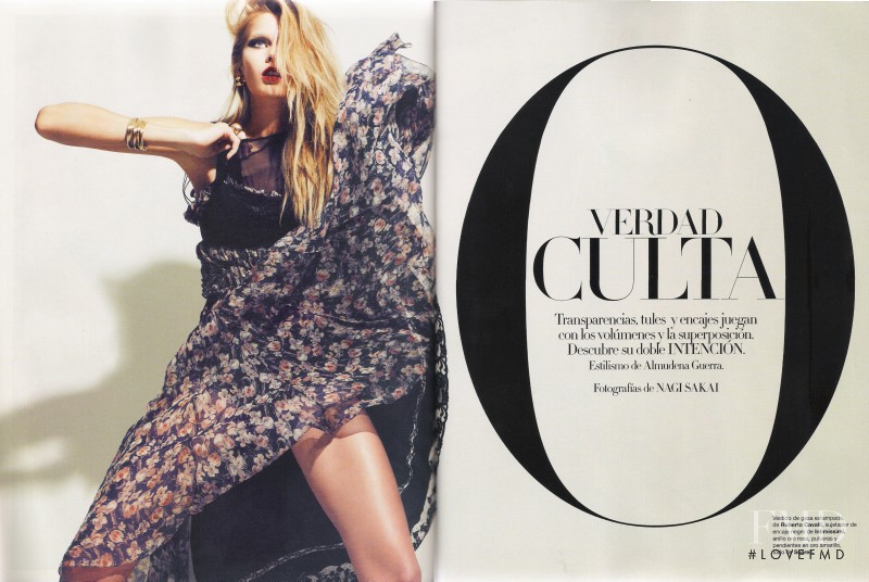 Hana Soukupova featured in Verdad oculta, April 2010